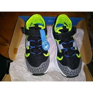 NWT M2P Nesta Sneaker Sandals